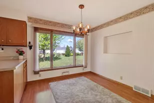330 18th St, Wisconsin Rapids, WI 54494 - Photo 9