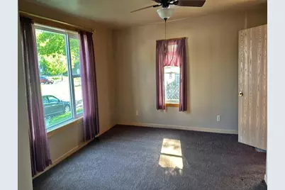 221 W 4th Street, Neillsville, WI 54456 - Photo 9