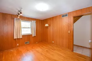 712 Polk St, Stevens Point, WI 54481 - Photo 17