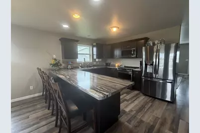 901 Waterside Street, Athens, WI 54411 - Photo 7