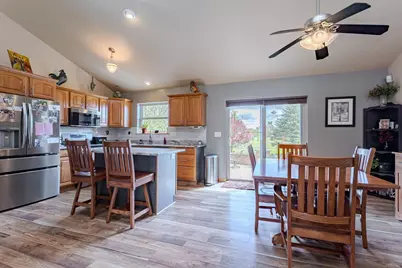 1985 Woodcrest Circle, Kronenwetter, WI 54455 - Photo 15