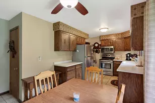 1161 Weeping Willow Dr, Wisconsin Rapids, WI 54494 - Photo 7