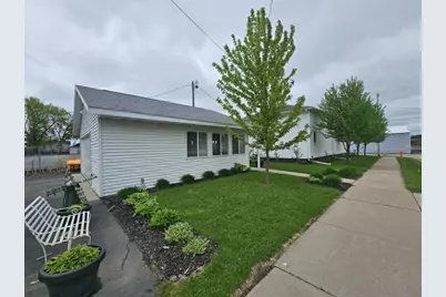 215 W Depot Street, Marshfield, WI 54449 - Photo 29