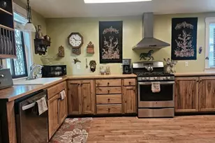 215 W Depot St, Marshfield, WI 54449 - Photo 5