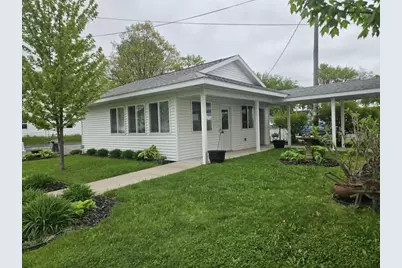 215 W Depot Street, Marshfield, WI 54449 - Photo 31