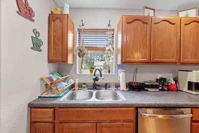 3321 Rosewood Drive, Plover, WI 54467 - Photo 13