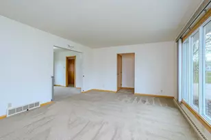 709 N Poplar St, Merrill, WI 54452 - Photo 9