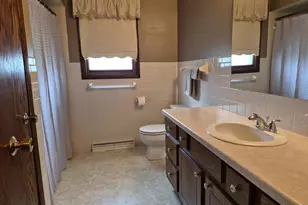 1300 E 20th St, Marshfield, WI 54449 - Photo 23