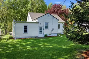 419 W North St, Owen, WI 54460 - Photo 21