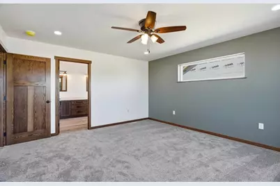 711 Pep's Drive, Medford, WI 54451 - Photo 15