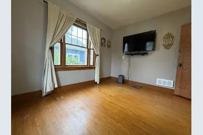 1203 Royalton Street, Waupaca, WI 54981 - Photo 11