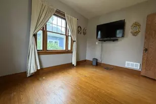 1203 Royalton St, Waupaca, WI 54981 - Photo 11