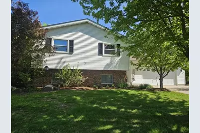 513 W 12th Street, Marshfield, WI 54449 - Photo 1