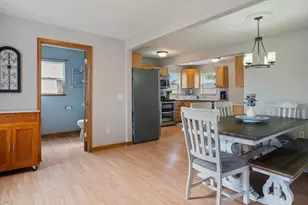 612 S Washington Ave, Marshfield, WI 54449 - Photo 5