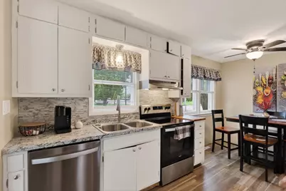 1841 Chestnut Street, Wisconsin Rapids, WI 54494 - Photo 9