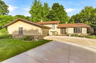 206 Buchanan St, , WI 54140 - Photo 3