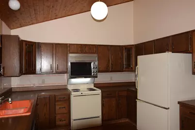 206 Buchanan Street, , WI 54140 - Photo 3