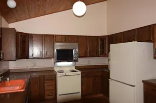 206 Buchanan St, , WI 54140 - Photo 3