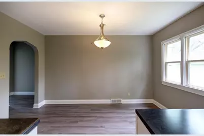 613 Floral Avenue, Wausau, WI 54403 - Photo 7