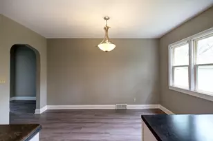 613 Floral Ave, Wausau, WI 54403 - Photo 7