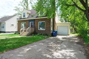 613 Floral Ave, Wausau, WI 54403 - Photo 3