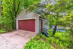 917 McClellan St, Wausau, WI 54403 - Photo 3