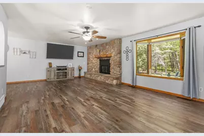 13359 Hollywood Road, Nekoosa, WI 54465 - Photo 23