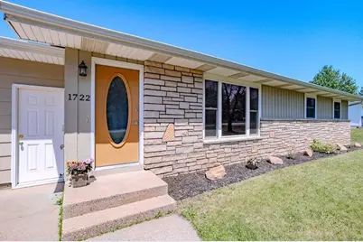 1722 Forsyth Road, Kronenwetter, WI 54455 - Photo 5