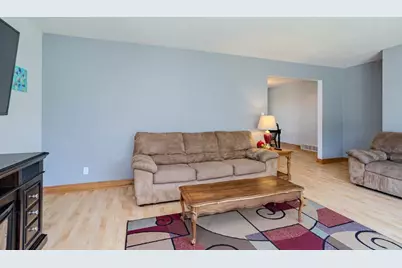 1722 Forsyth Road, Kronenwetter, WI 54455 - Photo 9