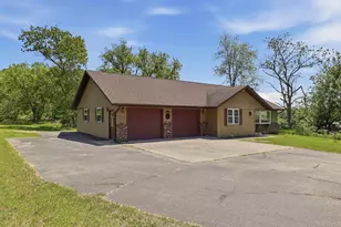 1957 County Road T N, Amherst Junction, WI 54407 - Photo 3