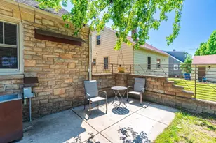 422 N 7th Ave, Wausau, WI 54401 - Photo 9