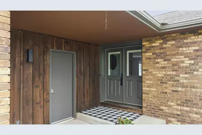 2308 E Fillmore Street, Marshfield, WI 54449 - Photo 7