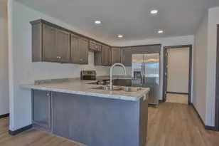 870 Morning Star Ln, Plover, WI 54467 - Photo 7