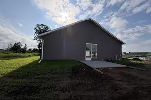 870 Morning Star Ln, Plover, WI 54467 - Photo 3