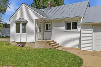2911 Reddin Road, Wisconsin Rapids, WI 54495 - Photo 3