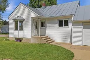 2911 Reddin Rd, Wisconsin Rapids, WI 54495 - Photo 3