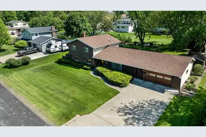 1506 W 4th Street, Marshfield, WI 54449 - Photo 5