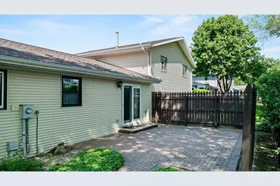 1506 W 4th Street, Marshfield, WI 54449 - Photo 11