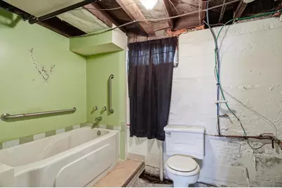 607 W Arnold Street, Marshfield, WI 54449 - Photo 27
