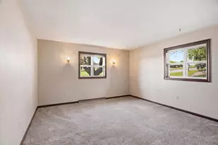 621 W Upham St, Marshfield, WI 54449 - Photo 15