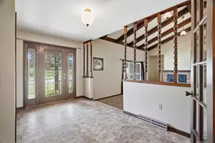 621 W Upham St, Marshfield, WI 54449 - Photo 3