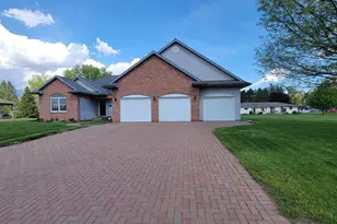 635 Laurisa Ln, Antigo, WI 54409 - Photo 27