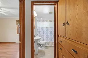 311 W Ives St, Marshfield, WI 54449 - Photo 15