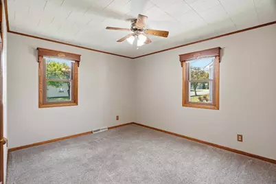 311 W Ives Street, Marshfield, WI 54449 - Photo 11