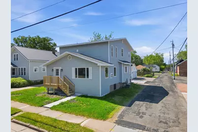 208 E 4th Street, Marshfield, WI 54449 - Photo 1
