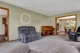 1606 Luther Ct, Marshfield, WI 54449 - Photo 3