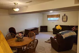 3158 S 33rd St, La Crosse, WI 54601 - Photo 9