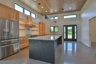 3262 N Rd, Kronenwetter, WI 54455 - Photo 9