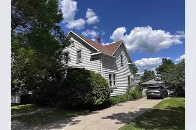 617 S Fourth Avenue, Wausau, WI 54401 - Photo 1