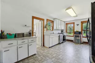 338 N Main St, Amherst, WI 54406 - Photo 29